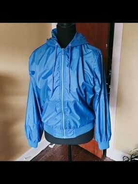 Vintage Lacoste Royal Blue Hooded Windbreaker Jacket - Men